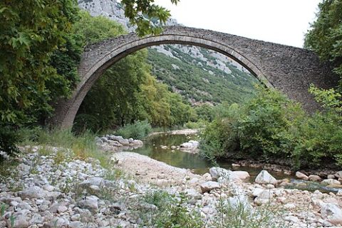 Photo: Tnsvarelas, CC BY-SA 4.0, Wikimedia Commons