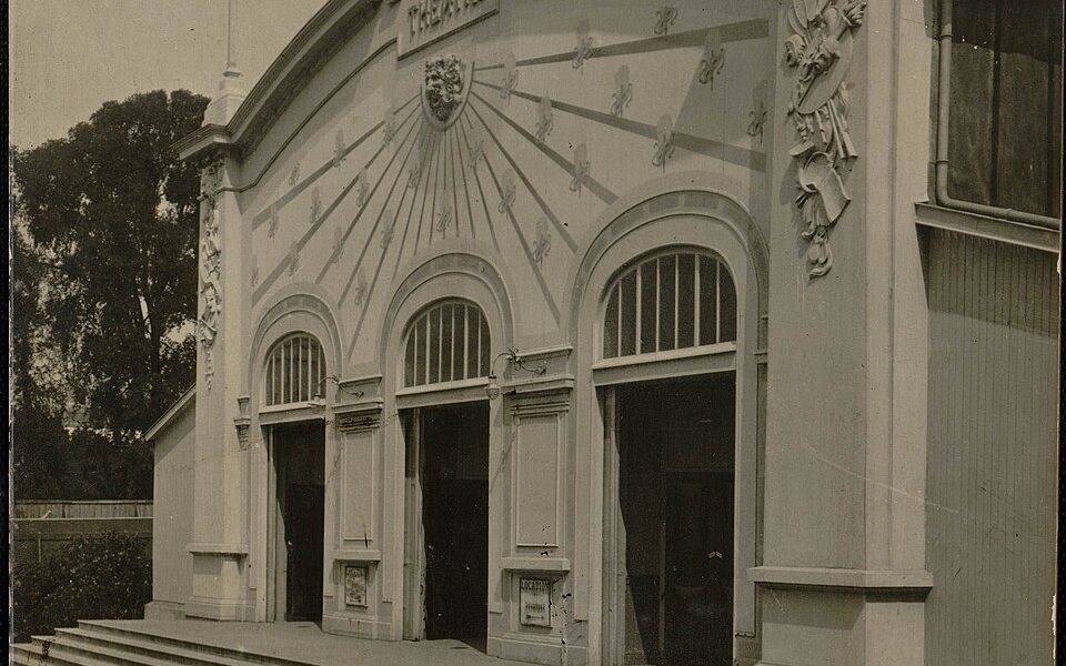 Théatre provisoire de Brest