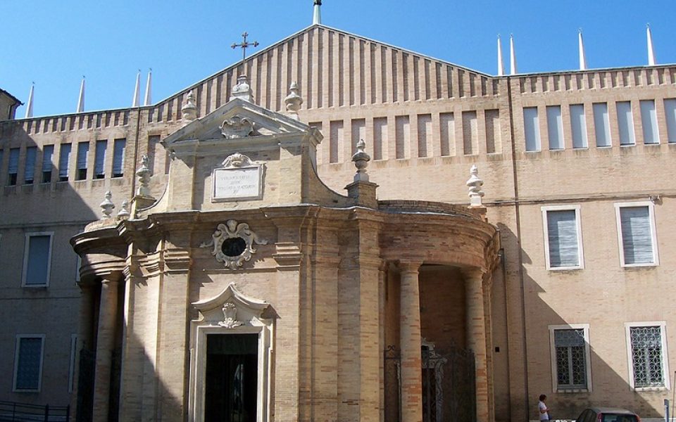Santa Maria della Misericordia, Macerata