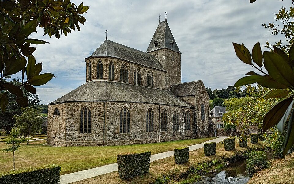 Abbaye de Lonlay