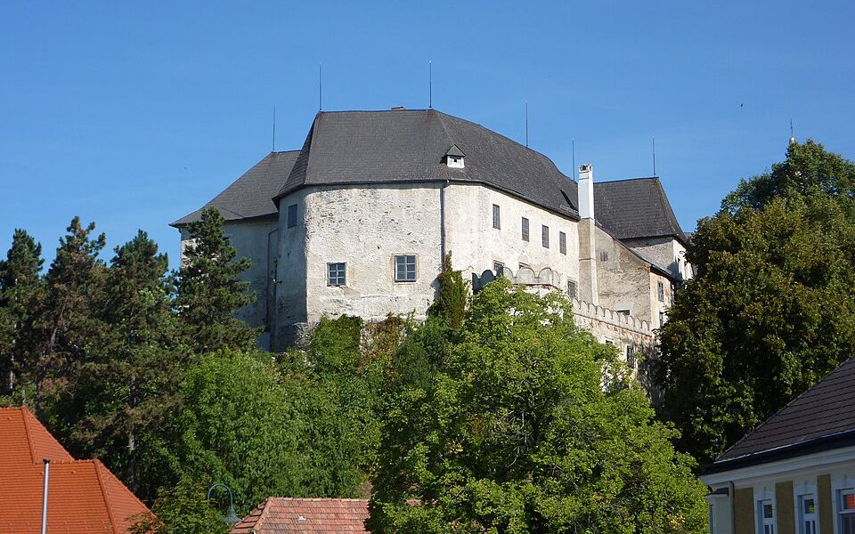 Burg Albrechtsberg an der Großen Krems