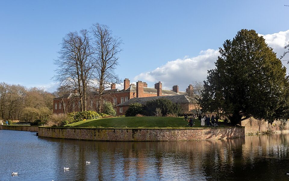 Dunham Castle