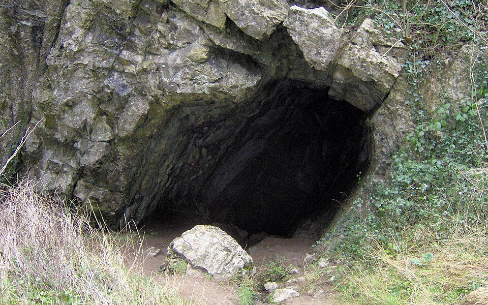 Aveline's Hole