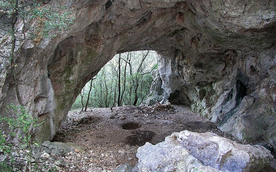 Trauchade cave
