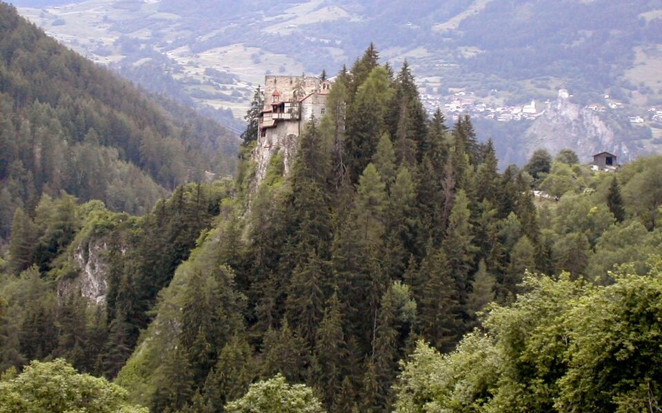 Berneck Castle