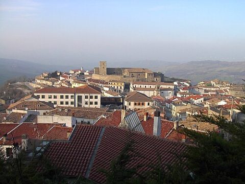 Photo: Original uploader was Utente:Mariano.lavita at it.wikipedia, CC BY-SA 3.0, Wikimedia Commons