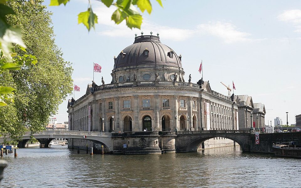 Monbijou Bridge