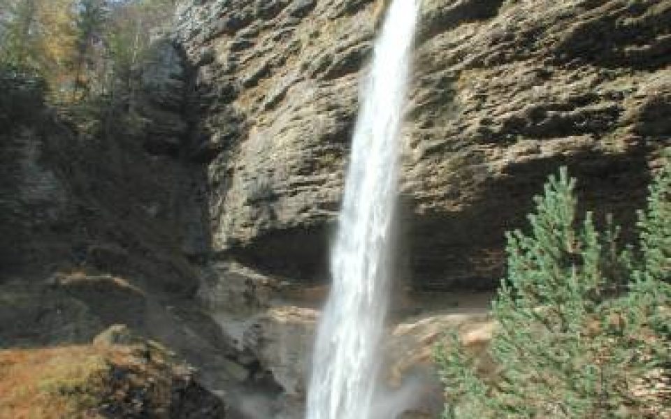 Peričnik Falls