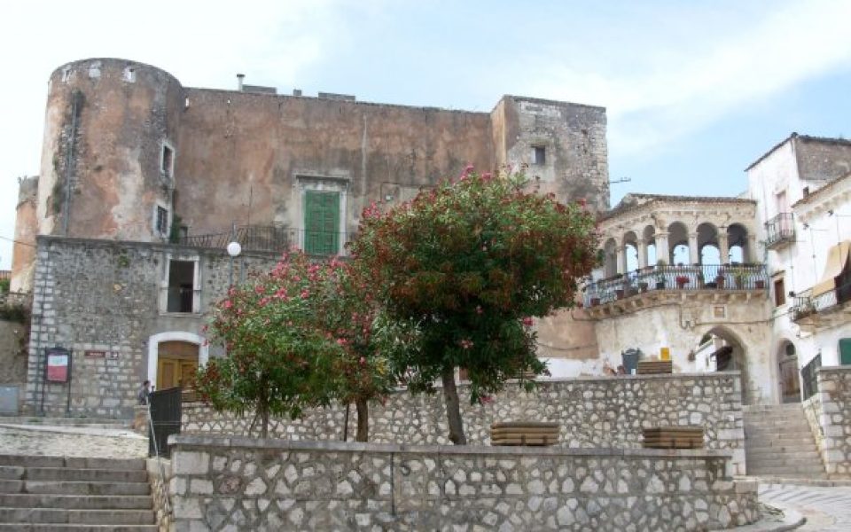 Castello normanno-aragonese di San Nicandro Garganico