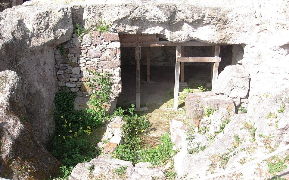 Sant'Antioco catacombs