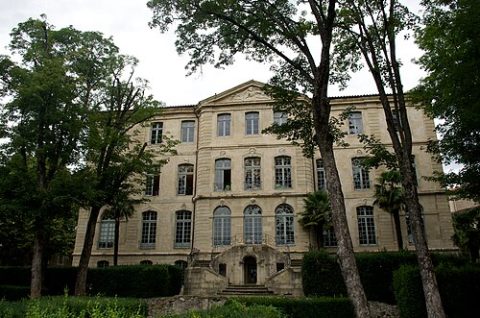 Photo: Eric Walter, CC BY-SA 4.0, Wikimedia Commons