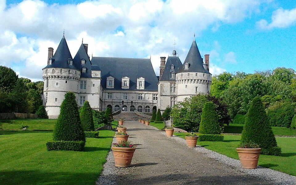 Château de Mesnières-en-Bray