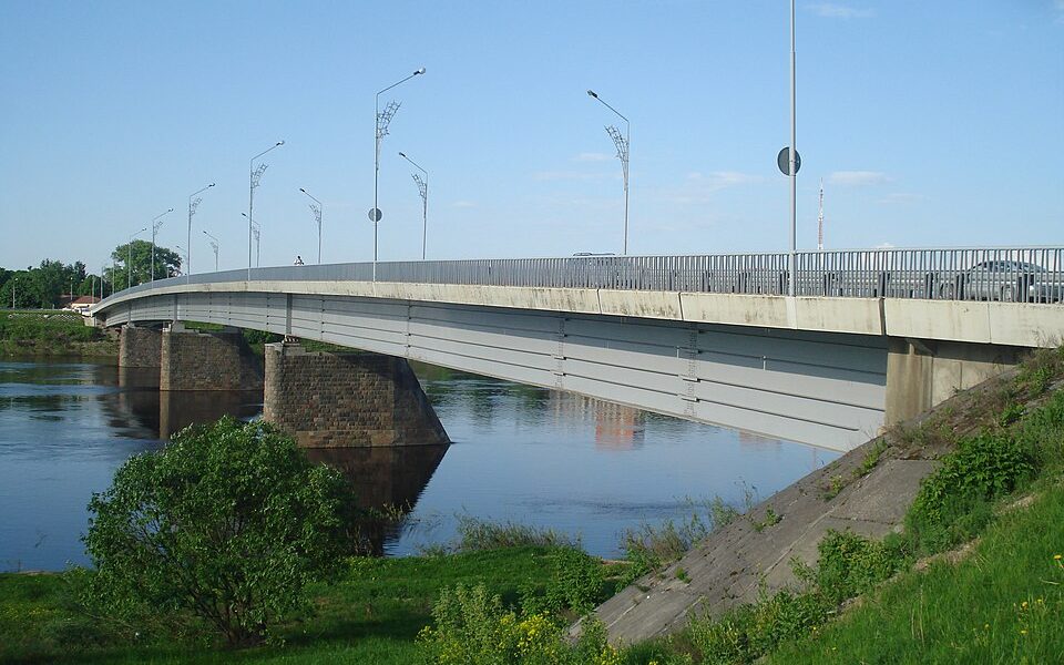 Vienības Bridge
