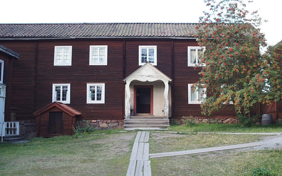 Västerängsstugan, Delsbogården