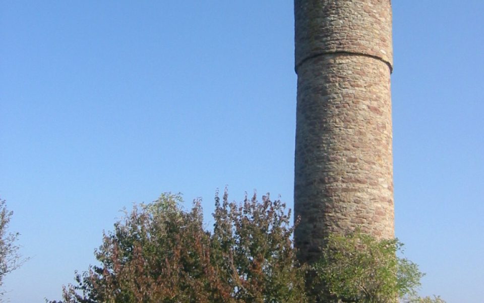 Dicker Turm
