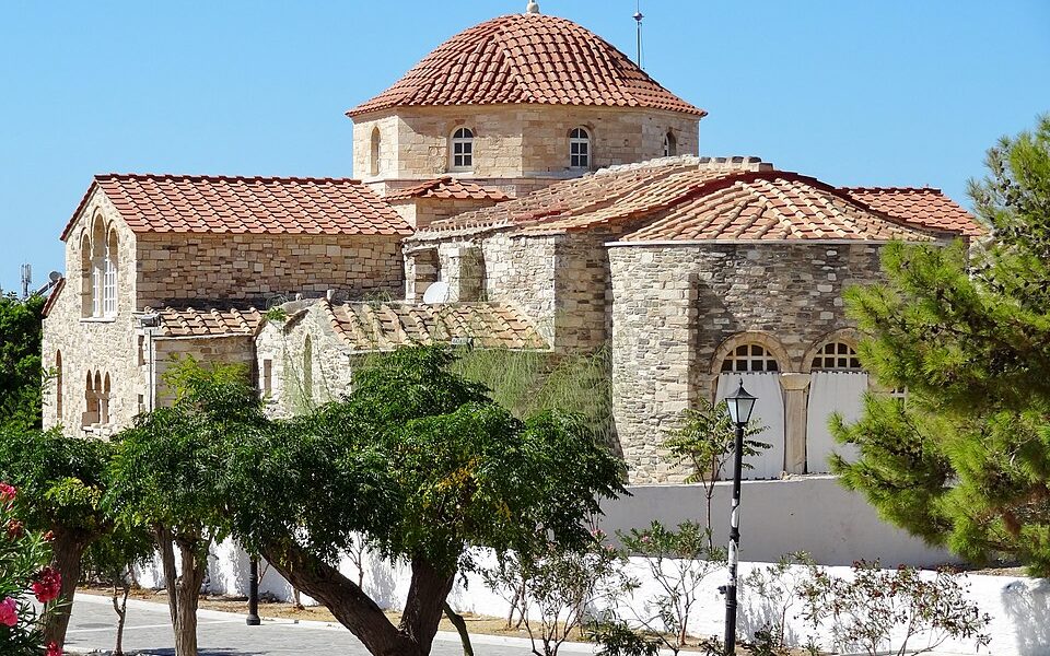 Panagia Ekatontapiliani