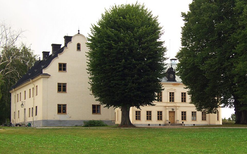 Ekholmen Castle