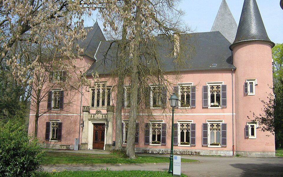 Erpeldange Castle