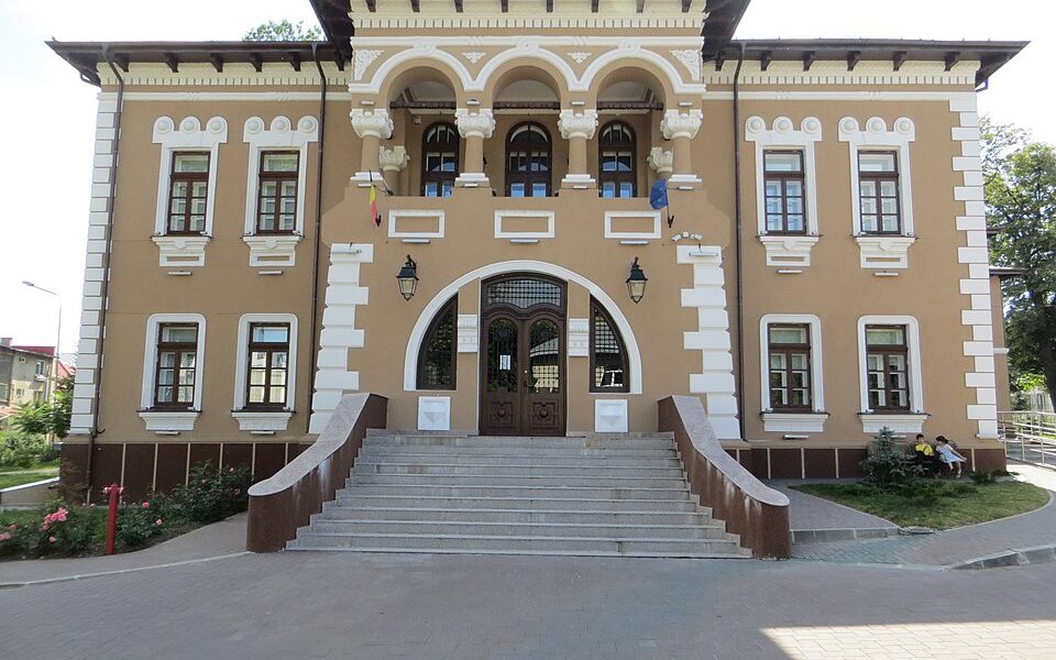 Ion Irimescu Art Museum in Fălticeni