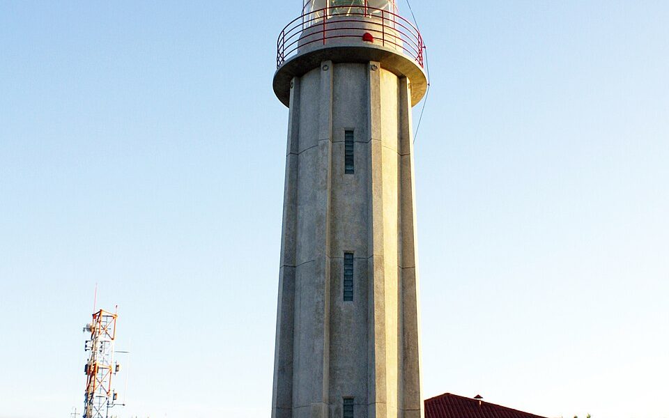 Ponta do Cintrão Lighthouse