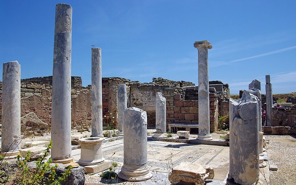 House of the Lake (Delos)