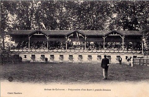 Photo: Fleutiau, Public domain, Wikimedia Commons