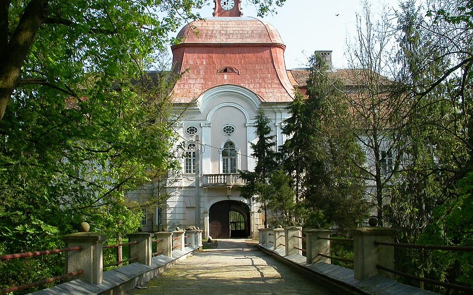 Teleki Castle