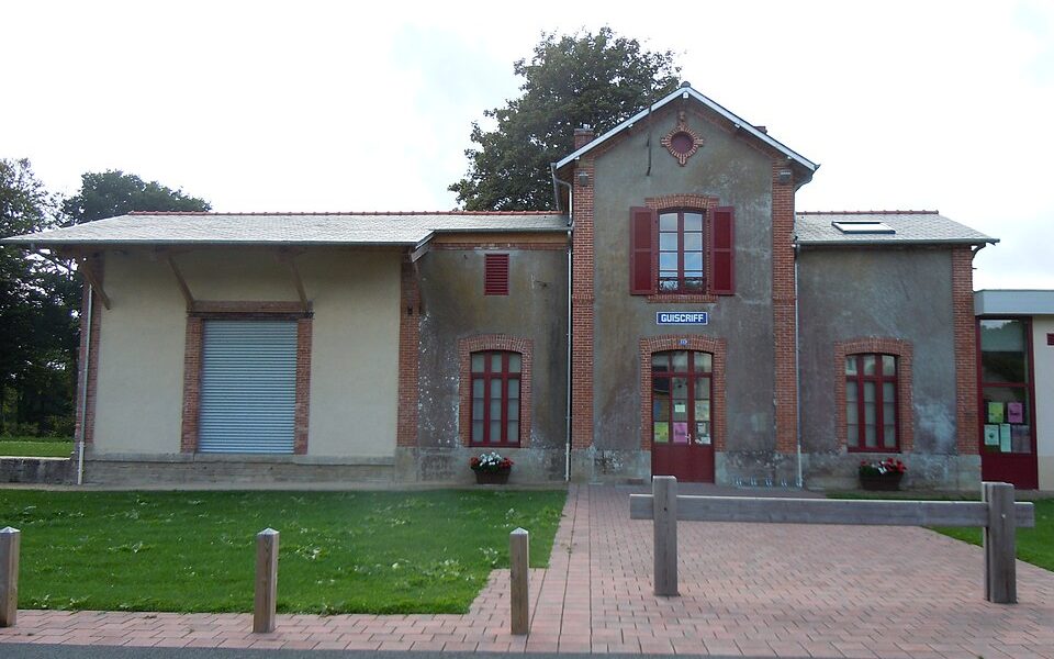 Gare de Guiscriff