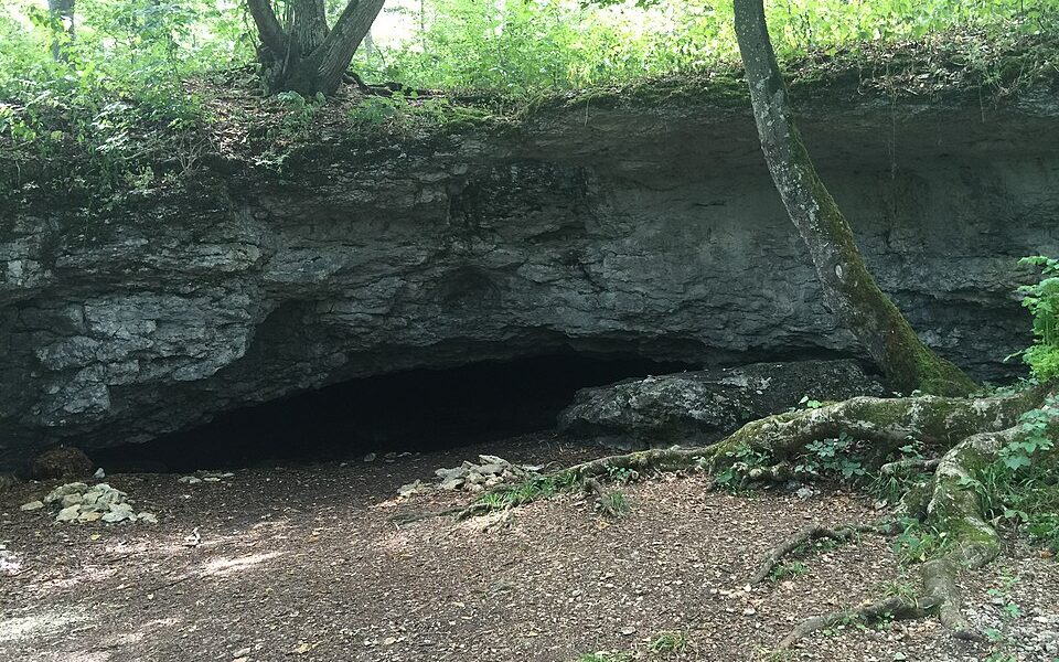 Heidensteinhöhle