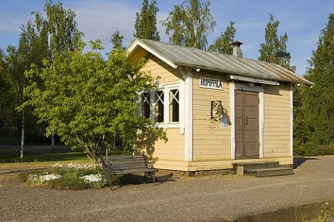 Photo: TeVe, Public domain, Wikimedia Commons