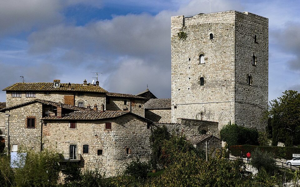 Vertine Castle