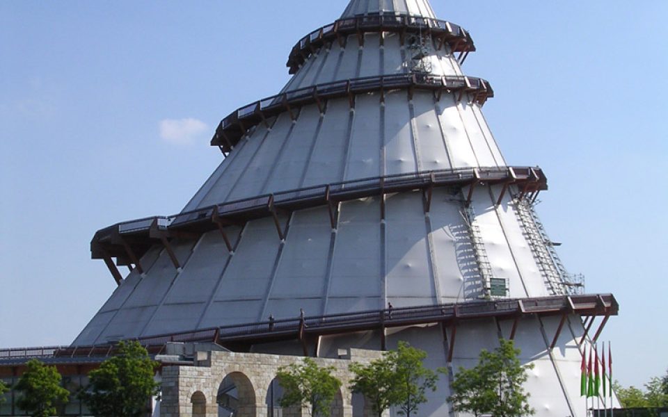 Jahrtausendturm