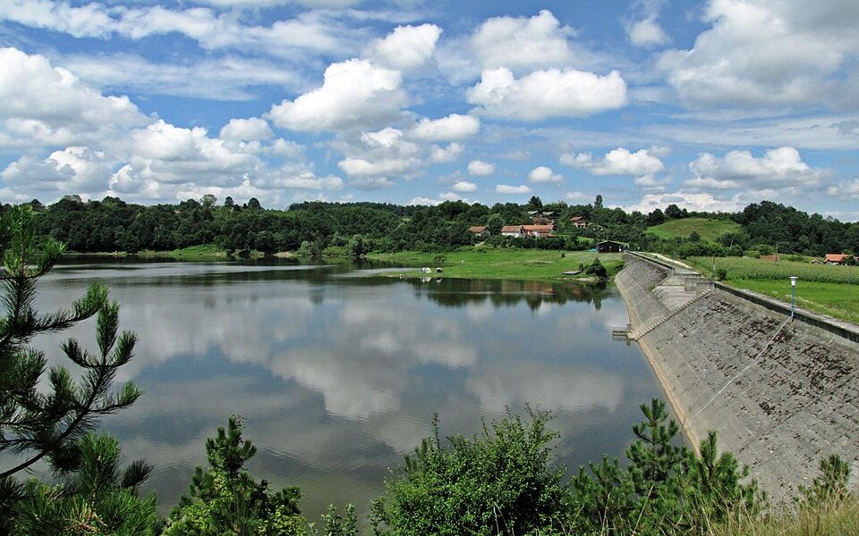 Drenova Lake