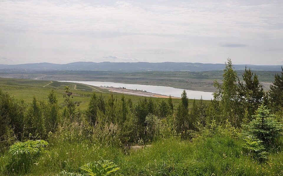 Medard, lake