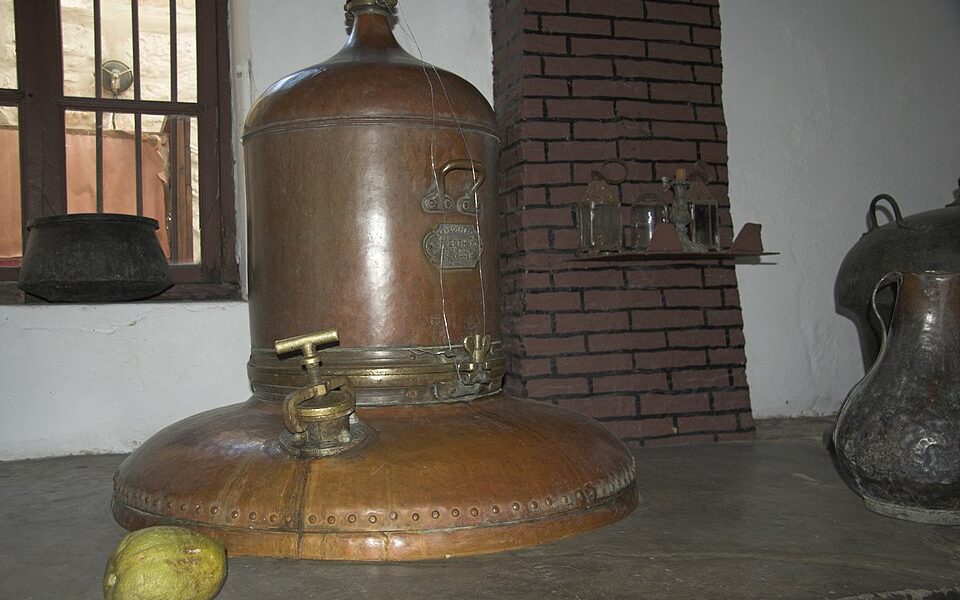 Kitron Naxou distillery (Vallindras Museum) in Chalkio