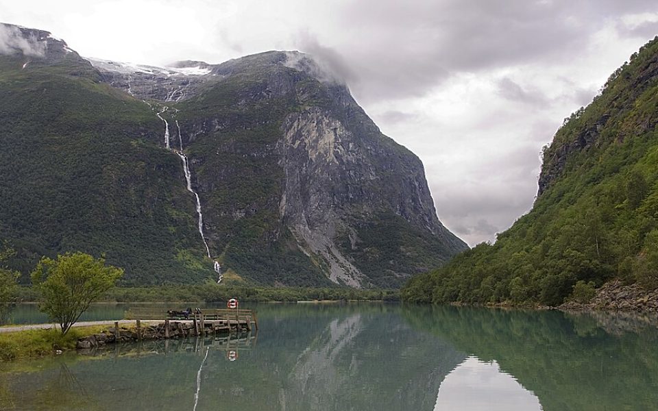 Ramnefjellsfossen