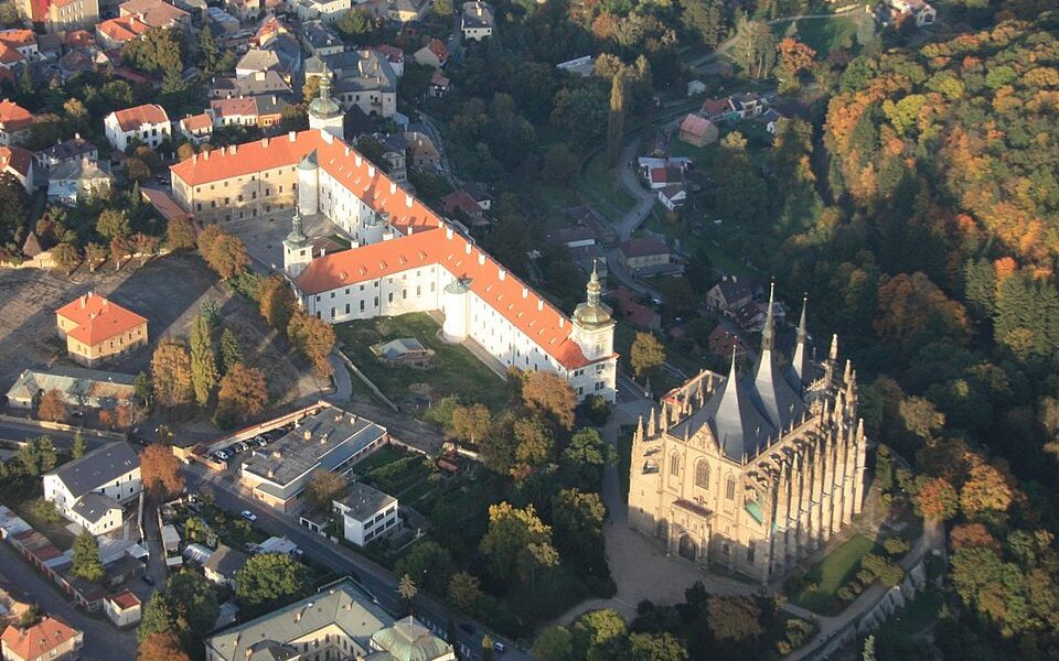 Kutná Hora: Historical Town Centre with the Church of St Barbara and the Cathedral of Our Lady at Sedlec
