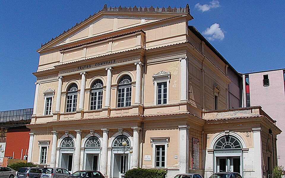 Teatro comunale dell'Aquila