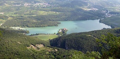 Photo: Syrio, CC BY-SA 4.0, Wikimedia Commons