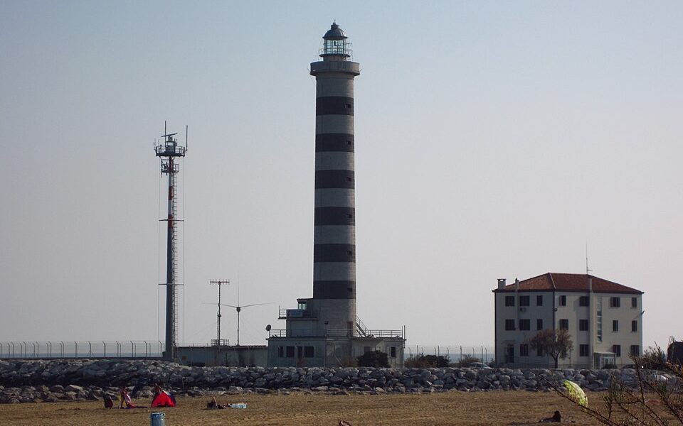 Porto Piave Vecchia lighthouse