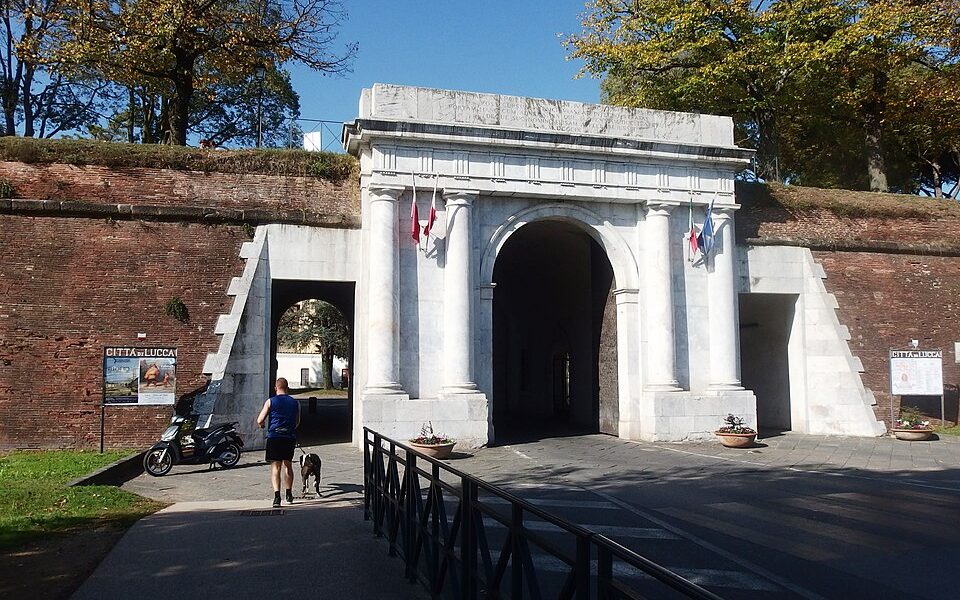 Porta Elisa