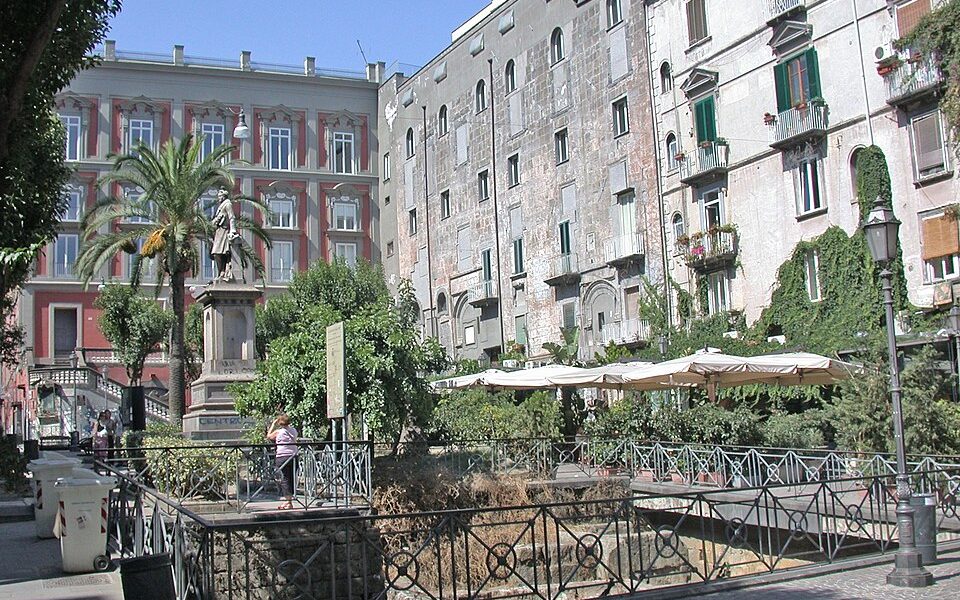 Piazza Bellini, Naples
