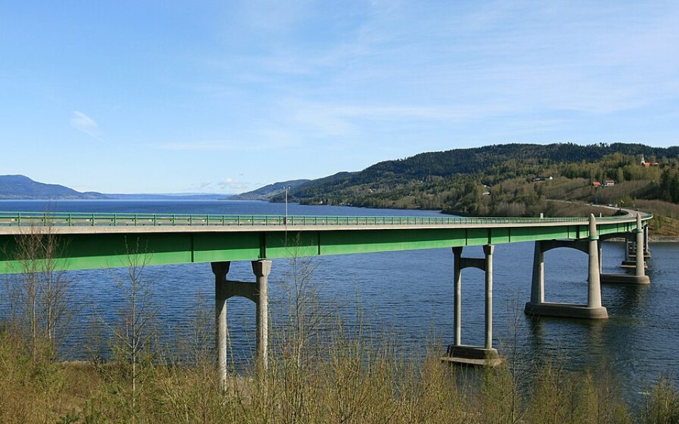 Minnesund Bridge
