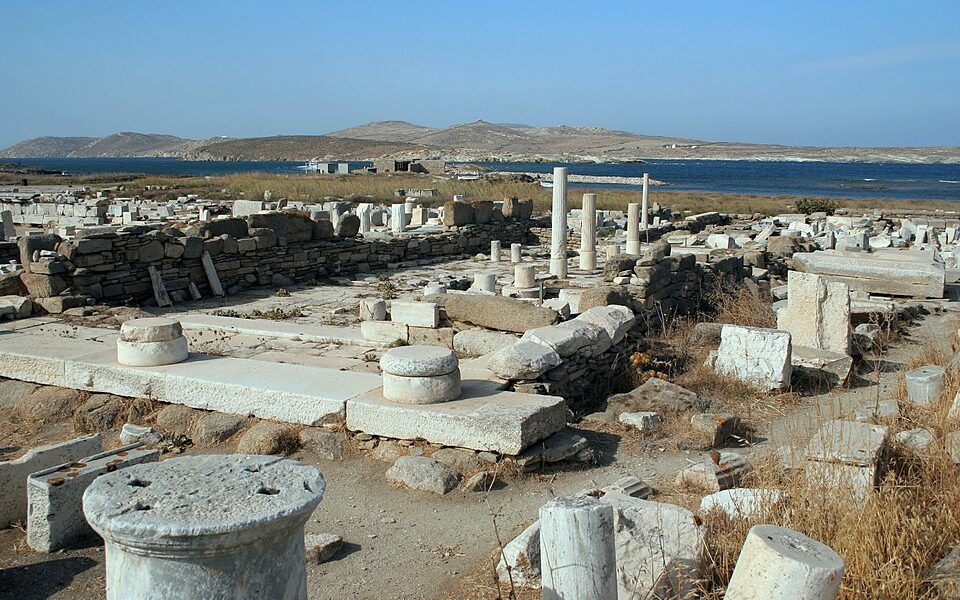 Oikos of the Naxians on Delos