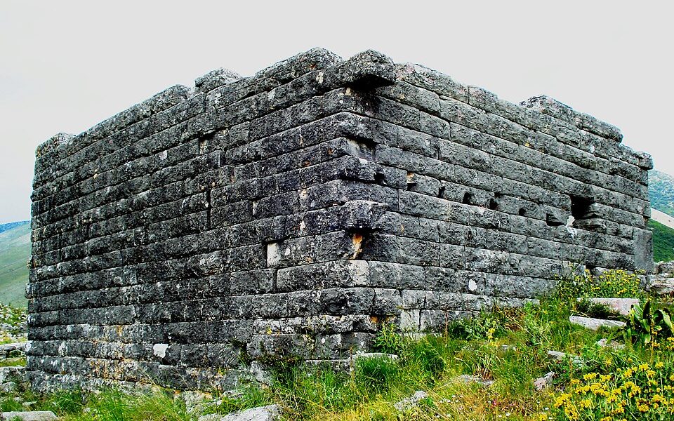 Horreum, Epirus