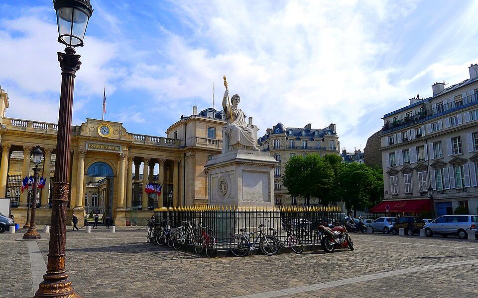Place du Palais-Bourbon