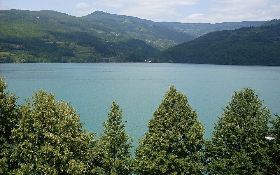 Perućac Lake