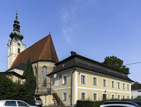 Photo: Thomas Ledl, CC BY-SA 4.0, Wikimedia Commons