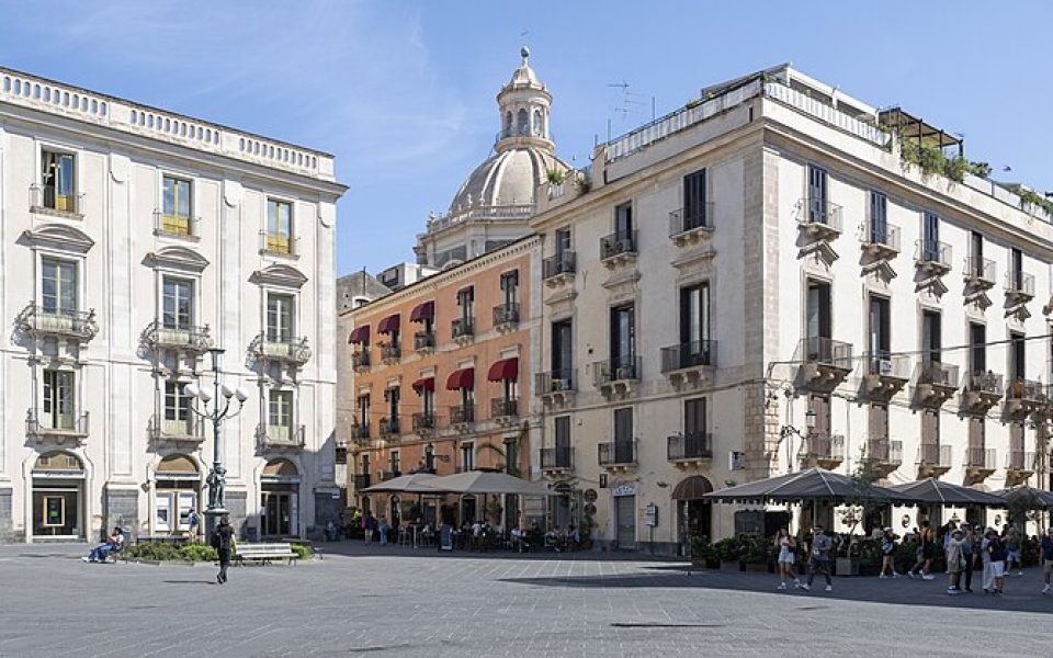 Piazza dell'Università (Catania)