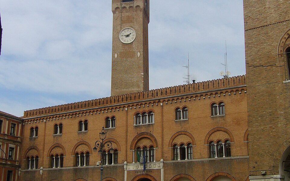 Torre Civica